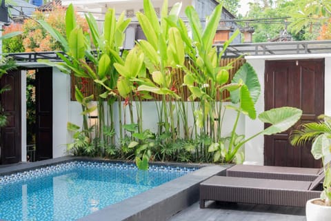 Property building, On site, Swimming pool