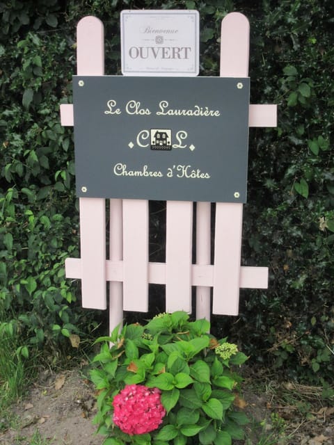 Le Clos Lauradière Bed and Breakfast in Normandy
