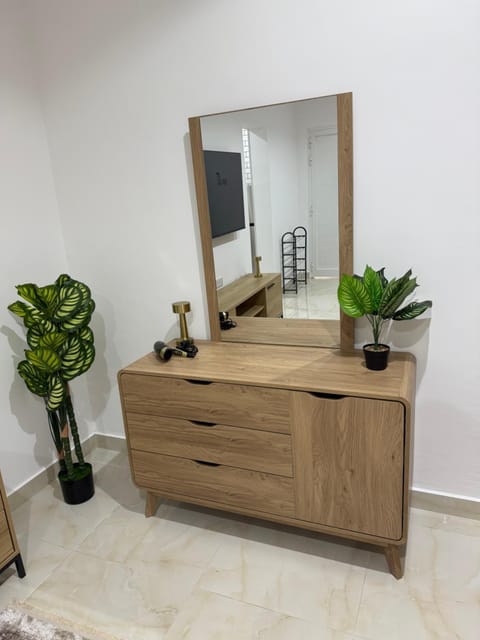 Brand new - Stylish Studio Near to Yas & Airport Apartment in Abu Dhabi