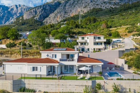 Villa Miramel mit privaten Swimmingoool - Makarska Exklusiv House in Makarska