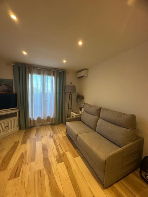 Studio Apartment in Cogolin