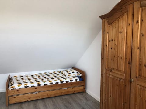 Family home House in Kerlouan