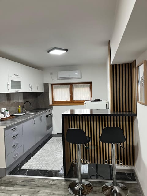 Stan na dan Apartman Durakovic Apartment in Lika-Senj County