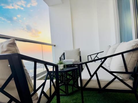 Luxury 4 BHK in Dubai Marina DEC 2102 Apartment in Dubai