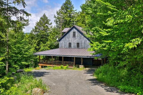 Spacious Vermont Mountain Retreat - 4BR,4BA - Near Skiing & Hiking - Perfect for Groups House in Pittsfield