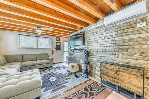 Less Than 1 Mi to Grindstone Lake Cabin with Large Yard! Cabin in Ruidoso