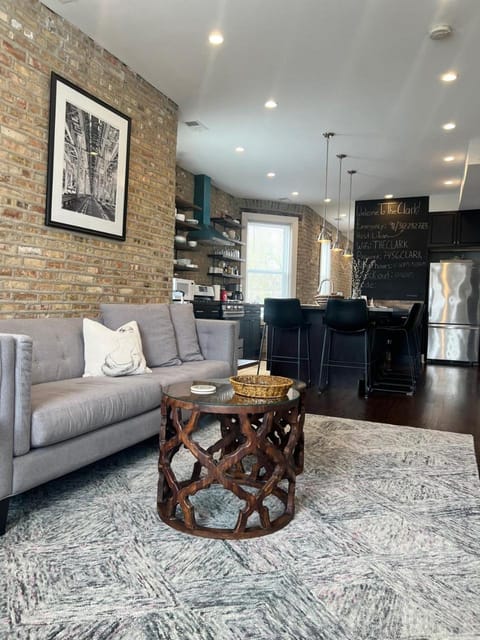 The Clark Apartment in Rogers Park