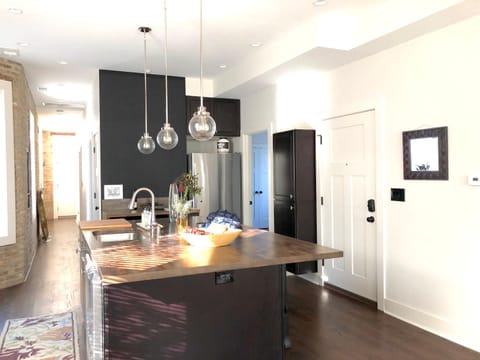 The Clark Apartment in Rogers Park