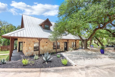 Jalsa House in Wimberley