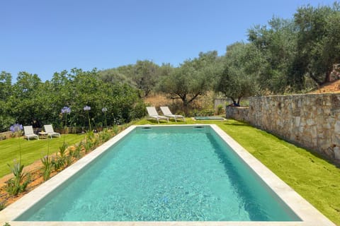 Day, Garden view, Swimming pool, sunbed