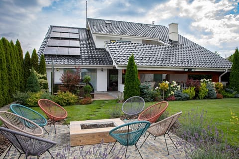 Property building, Balcony/Terrace