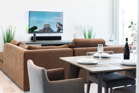 Villa Ixoria Unit 2 w Rooftop Pool by Arco Collection Villa in Saint Julians