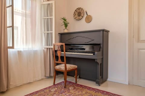 Le Nid The Nest of Beauty House in Chania