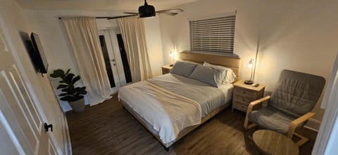 Family Pool Home Close to Naples' Best Beaches Villa in Naples