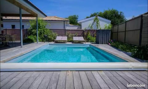 Garden, Pool view, Swimming pool