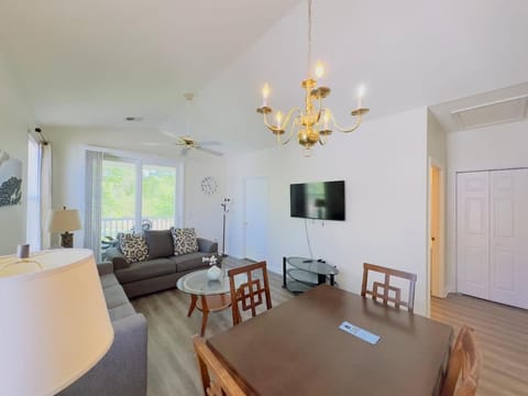 Great 2BR condo at River Oaks Apartment in Carolina Forest