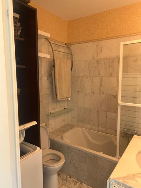 2 p vue mer terrasse proche monaco Apartment in Cap-d'Ail