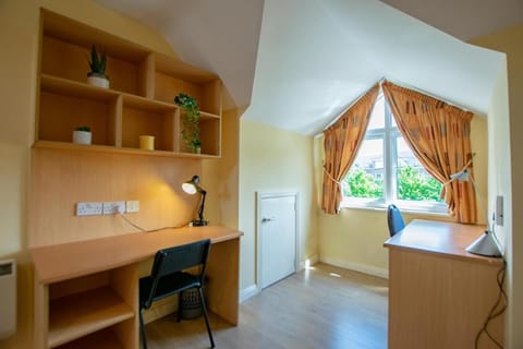 Spacious 5 Bedroom House House in Galway