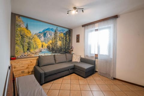 Natural landscape, Living room, Mountain view