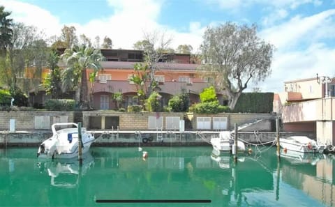 Property building, Natural landscape, Lake view