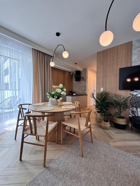 Family & Business Sauna Apartments Baltic Horizon No 2 PREMIUM SPA - 3 Bedroom with Private Sauna, Jacuzzi, Rooftop Gym & Panoramic Terrace, Balcony, Underground Garage Apartment in Gdansk