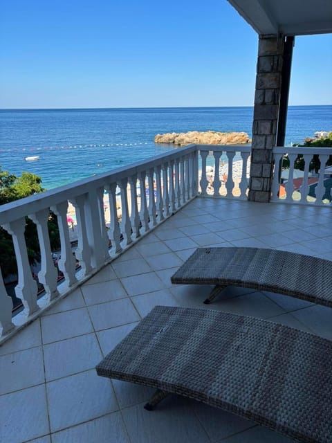 View 1 Apartment in Ulcinj Municipality