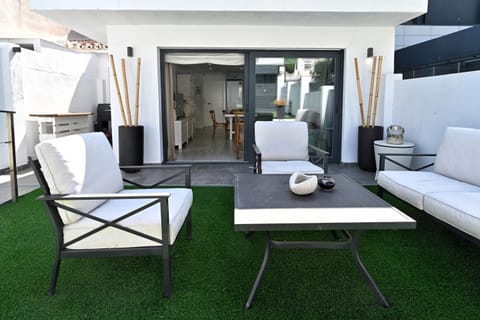 Day, Garden, View (from property/room), Balcony/Terrace, Balcony/Terrace, Dining area