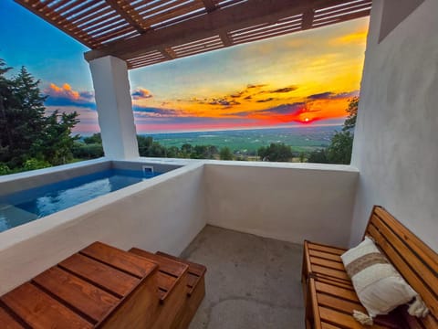 Natural landscape, View (from property/room), Balcony/Terrace, Pool view, Sea view, Swimming pool, Swimming pool, Sunset
