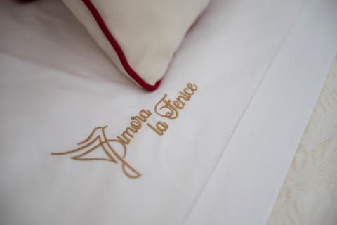 Logo/Certificate/Sign