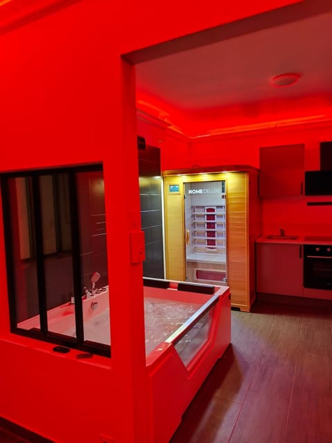 Évasion romantique love & spa secteur Thionville Luxembourg Apartment in Thionville