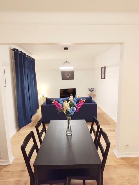 Les suites frontalières T2 avec parking et balcon secteur Thionville Luxembourg Apartment in Thionville