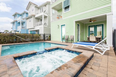 Coconut Cabana - Access 4 Most House in Bay Lake