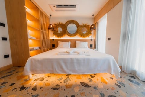 Bed, Bedroom, wardrobe, air conditioner