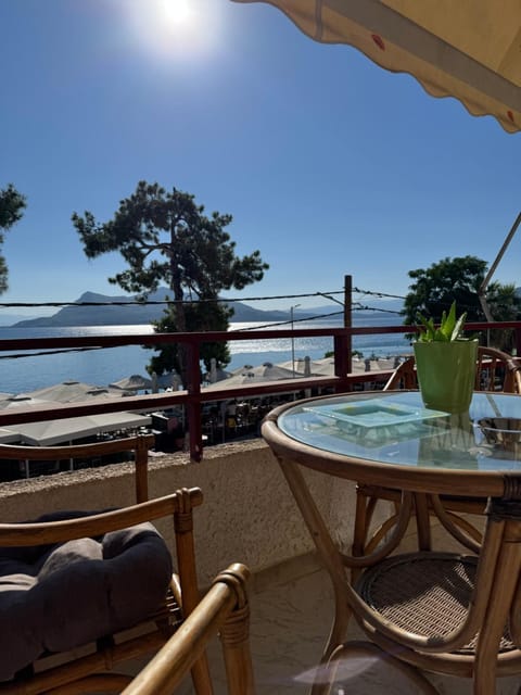 View (from property/room), Balcony/Terrace, Sea view