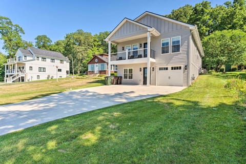 Como Collection - 2 Homes 2 Lakes 1 Rental House in Wisconsin