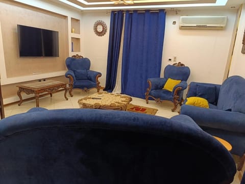 Communal lounge/ TV room, TV and multimedia