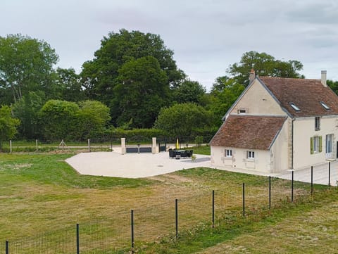 Property building, Garden