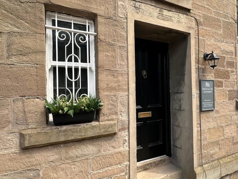 Facade/entrance, Property logo or sign