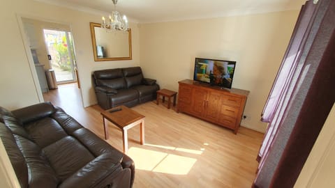 Beautiful 3 bedroom House Manchester House in England