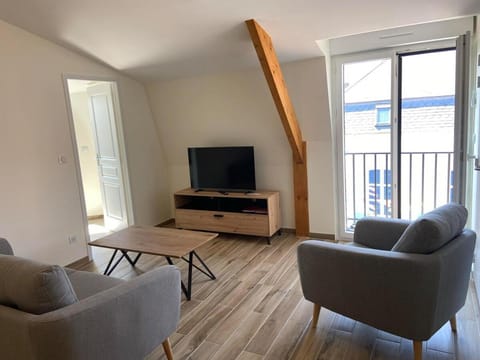 Communal lounge/ TV room, TV and multimedia, Living room, Seating area