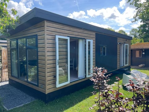 Property building, Summer