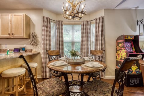 Creekside Cottage House in Pigeon Forge