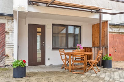 Balcony/Terrace, Dining area
