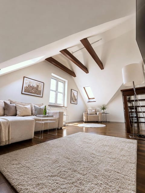 Nearby landmark, Living room, Seating area, Landmark view, Landmark view