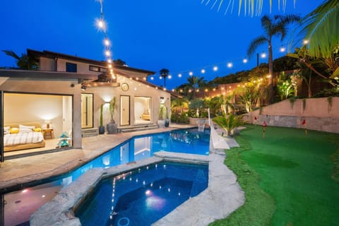 Solana Beach Luxury with Panoramic Ocean Views House in Solana Beach