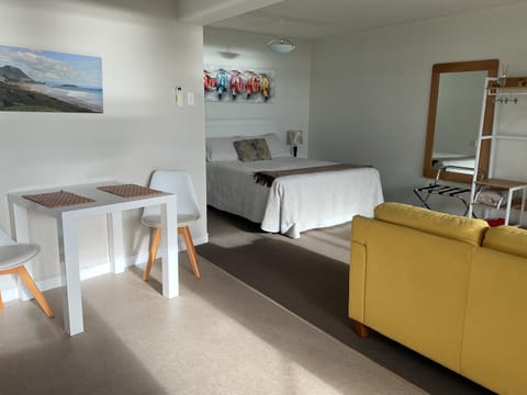 Seating area, Bedroom