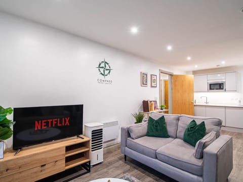 Communal lounge/ TV room