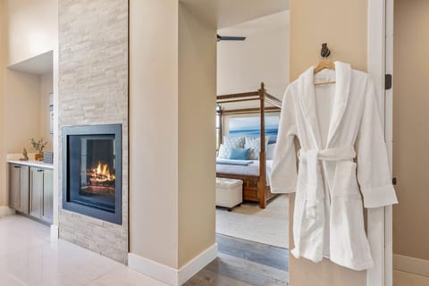 Pagoda Peaks - Modern Luxury Near Bozeman Beach House in Bozeman
