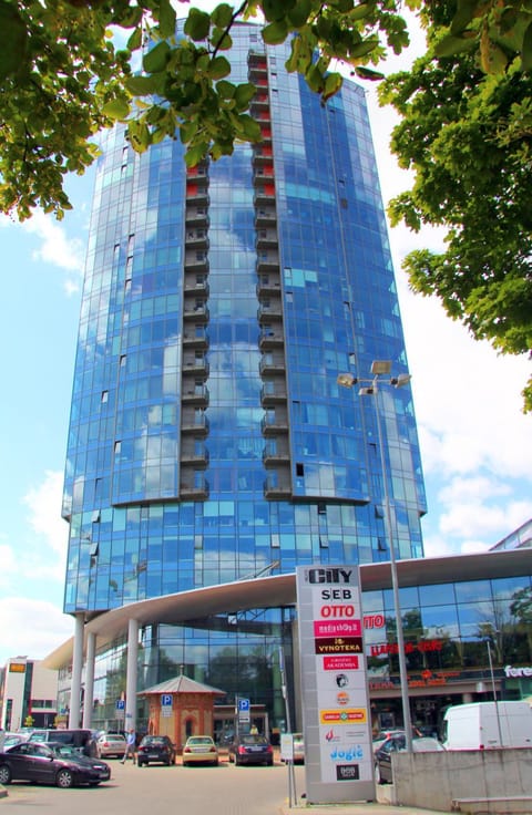 Property building, Facade/entrance, Bird's eye view, City view, Street view