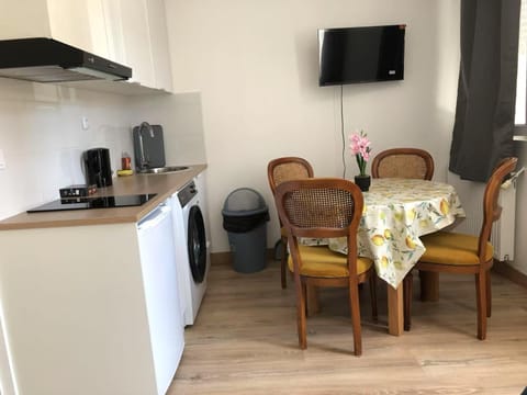 Grand studio lumineux Apartment in Vitry-sur-Seine